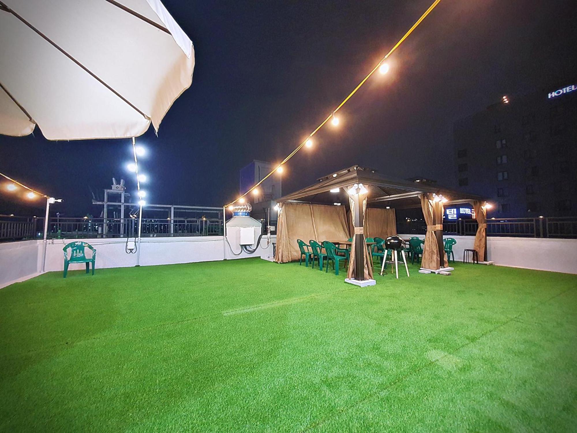 Bluebird Hotel Incheon Esterno foto