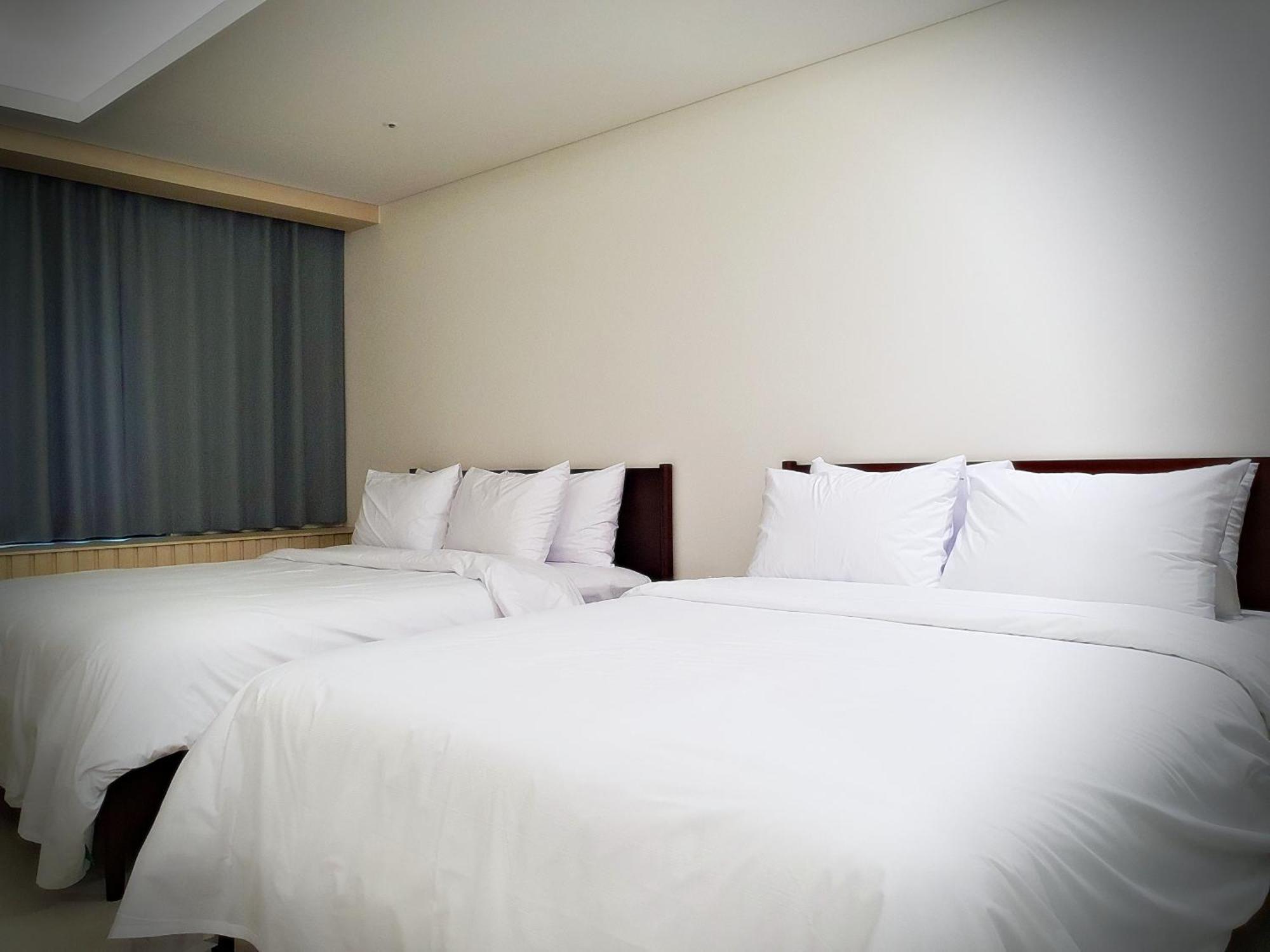 Bluebird Hotel Incheon Esterno foto