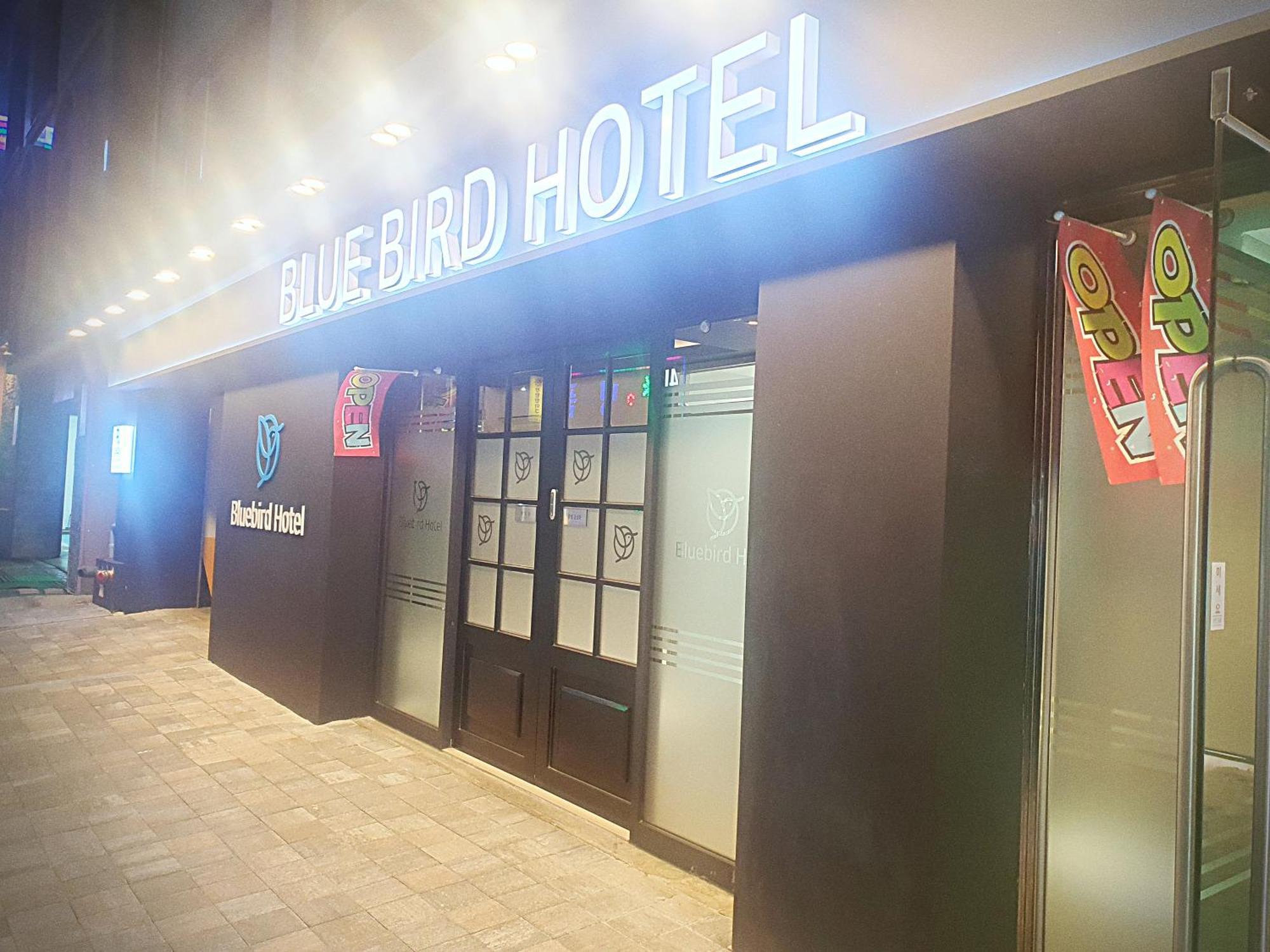 Bluebird Hotel Incheon Esterno foto