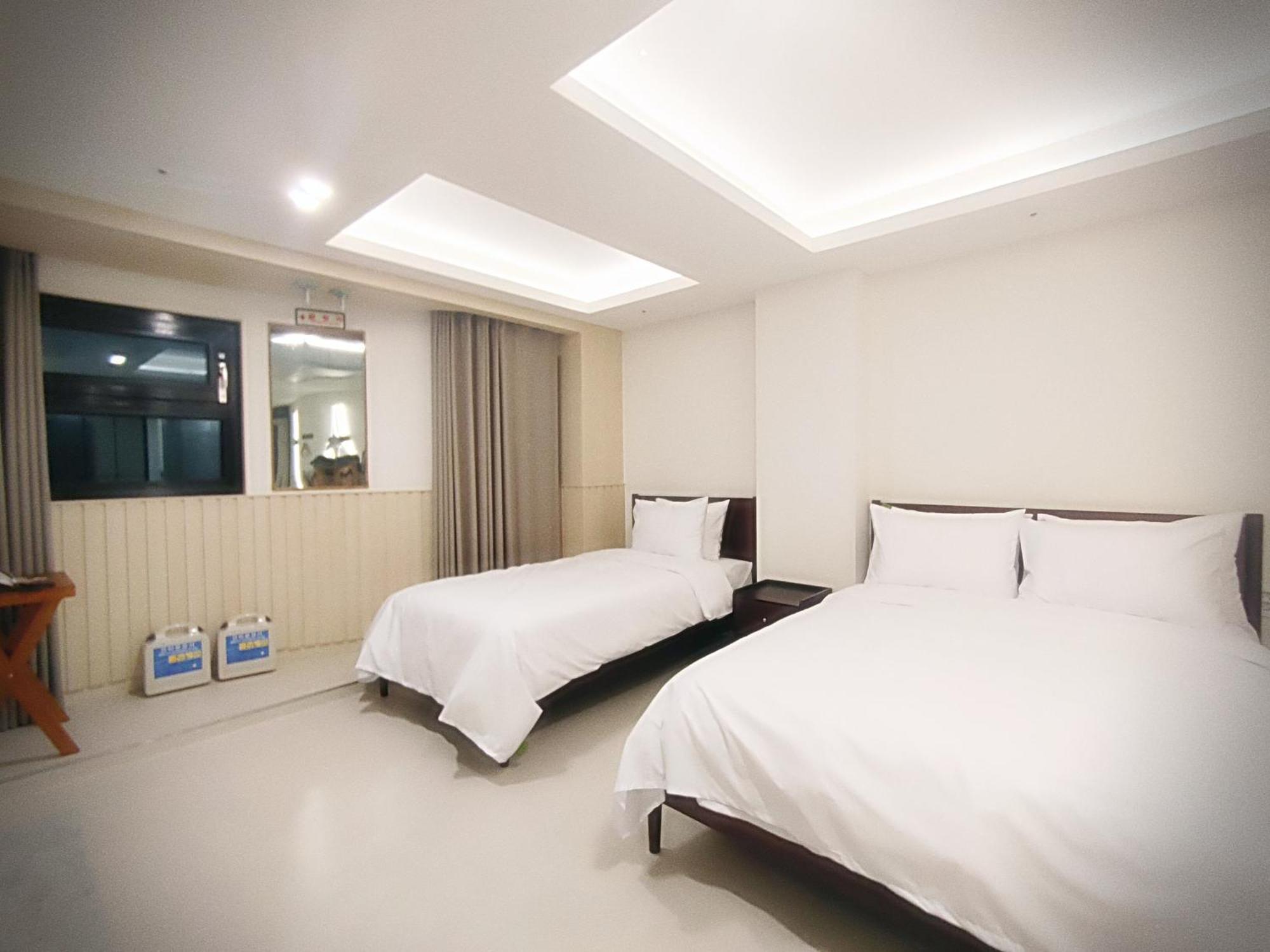 Bluebird Hotel Incheon Esterno foto